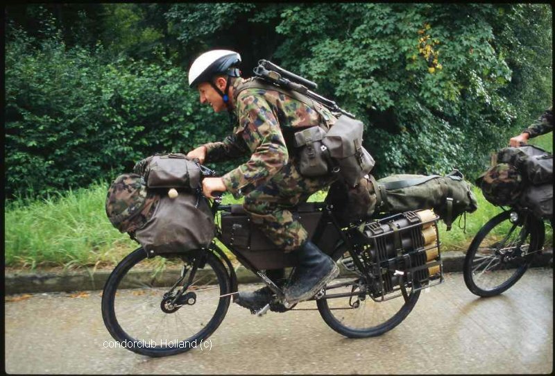 Les vélos militaires suisses 27310