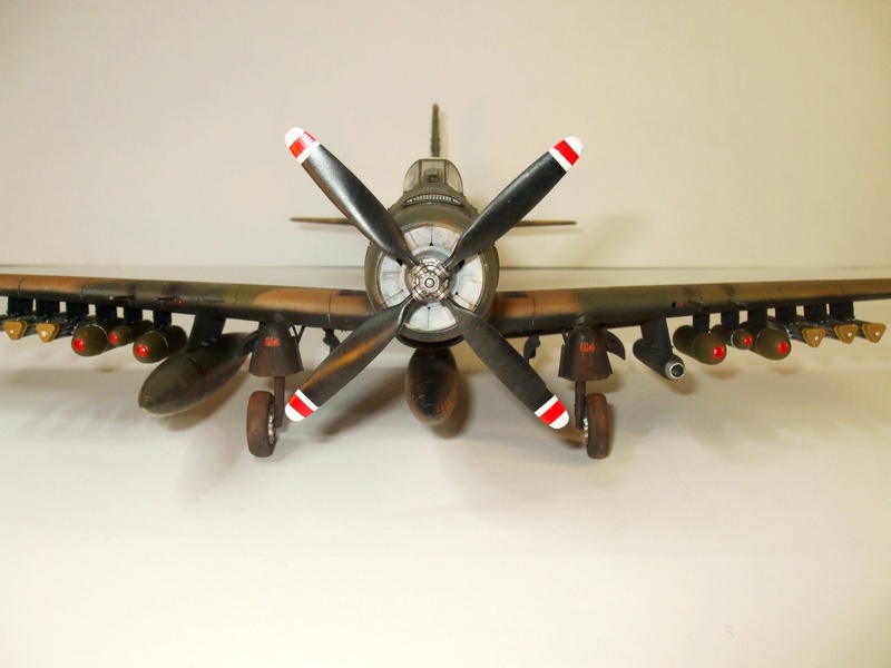A1-J skyraider "sandy" tamiya 1/48 Defini33