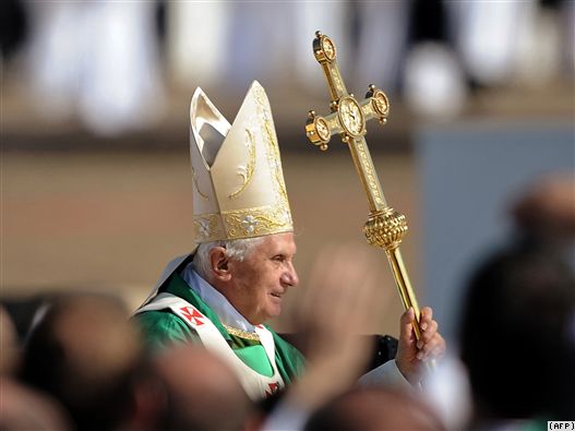 Absurditete fetare Papa10