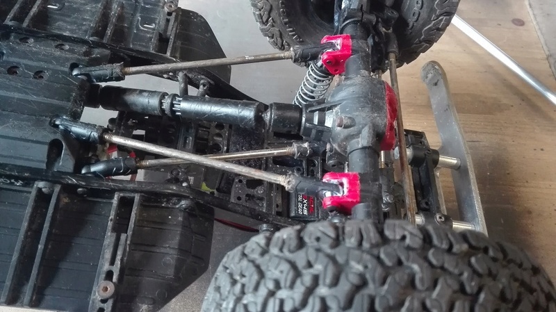 Montage SCX10 II Kit VS RTR : que vaut le SCX10 2 ? - Page 4 Amorto11
