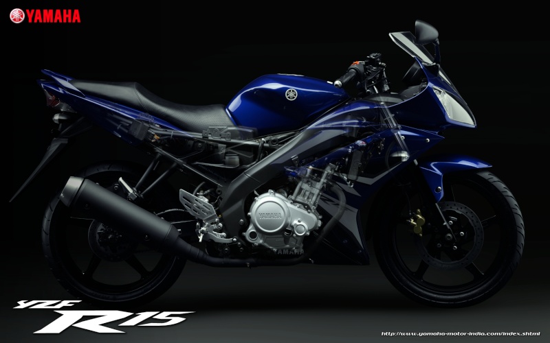 Yamaha YZF-R15 Bikes410