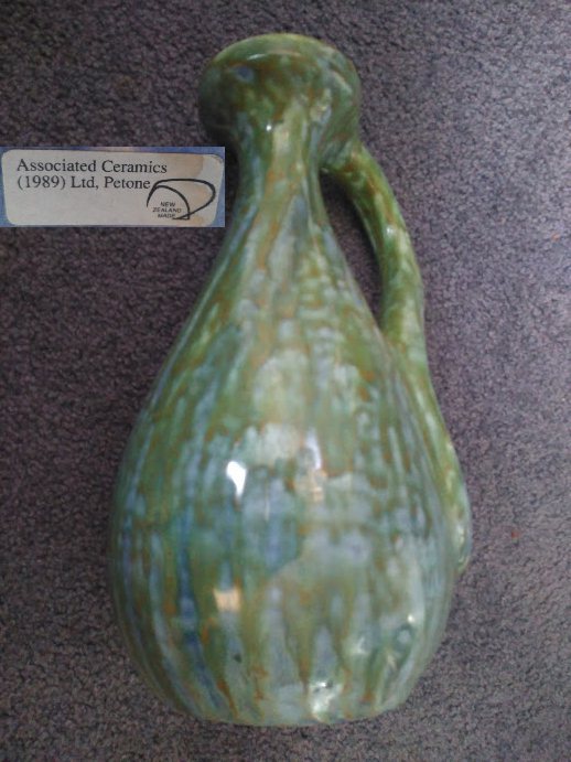 Associated Ceramics - Petone Associ10