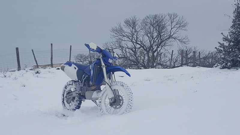 Aujourd'hui c'est neige....on peut pas rouler 20180211