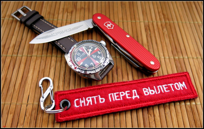 Nos montres avec un objet russe ou soviétique Antono10