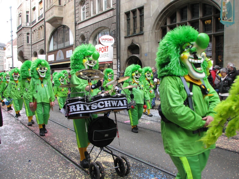 Le "Morgenstraich" a lanc le Carnaval de Ble  0 Img_5721