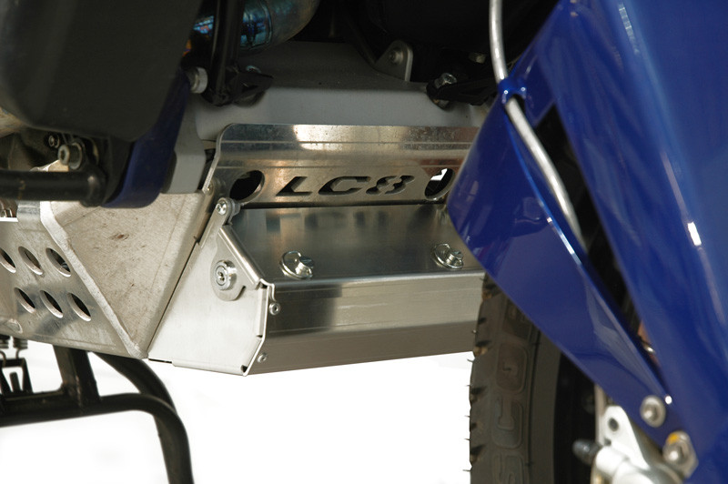 [Vendu] Caisse à outils touratech pour sabot moteur sur KTM LC8 Adventure 950/990/ Yam XT660Z Ténéré 01-37012