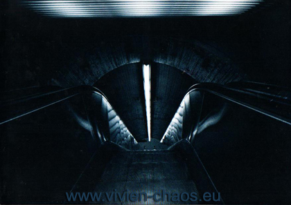 vivien chaos - architecture photography analog Ubahnd10