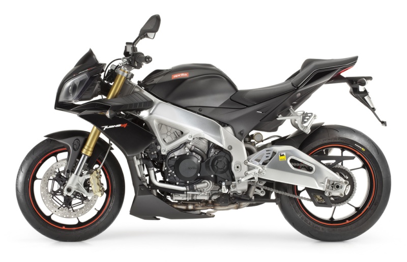 Aprilia Tuono V4R Big_210