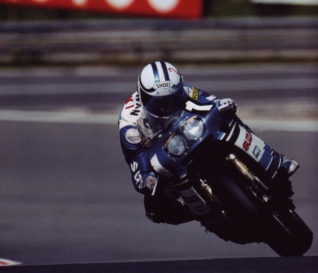 Sujet pro-GSXR airhuiles Sertja11