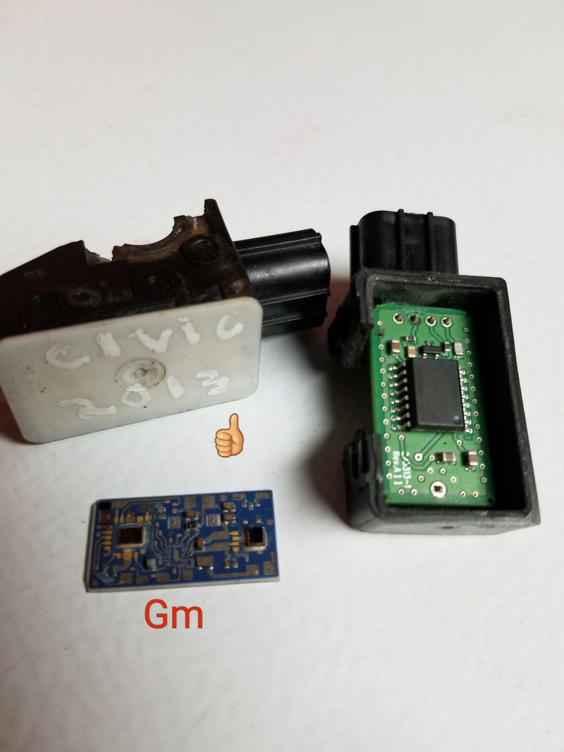 Capteur d'impact SRS démonté, inside a Crash sensor  20180310