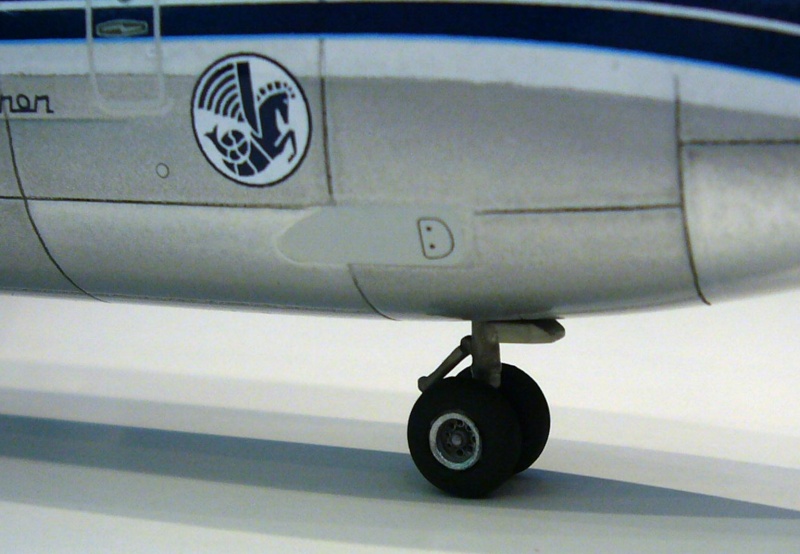 B707-328B Air France 1960 Minicraft 1/144 - Page 2 Final_10