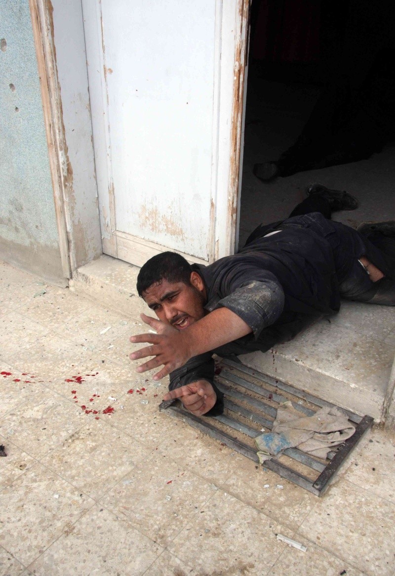 صور للجرائم البشعة للعدو الصهيوني على اهل غزة - صفحة 2 Resim114