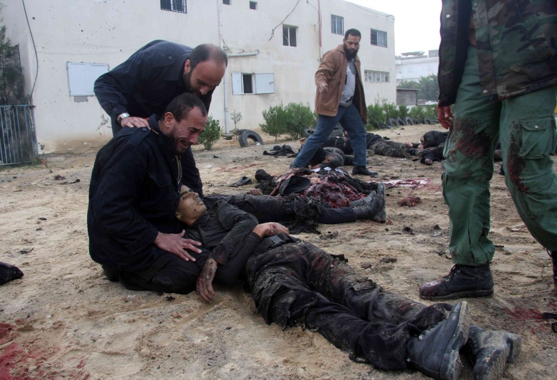 صور للجرائم البشعة للعدو الصهيوني على اهل غزة - صفحة 2 Resim115