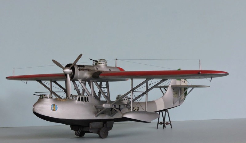 Fil rouge 2017 ( italeri 1/72 ) Cant Z 501 - Terminé (voir pg 5) - Page 5 Cant_z63