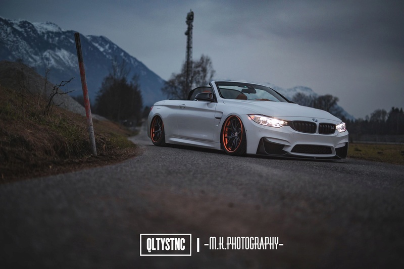 BMW m4 Cabrio в ночном городе
