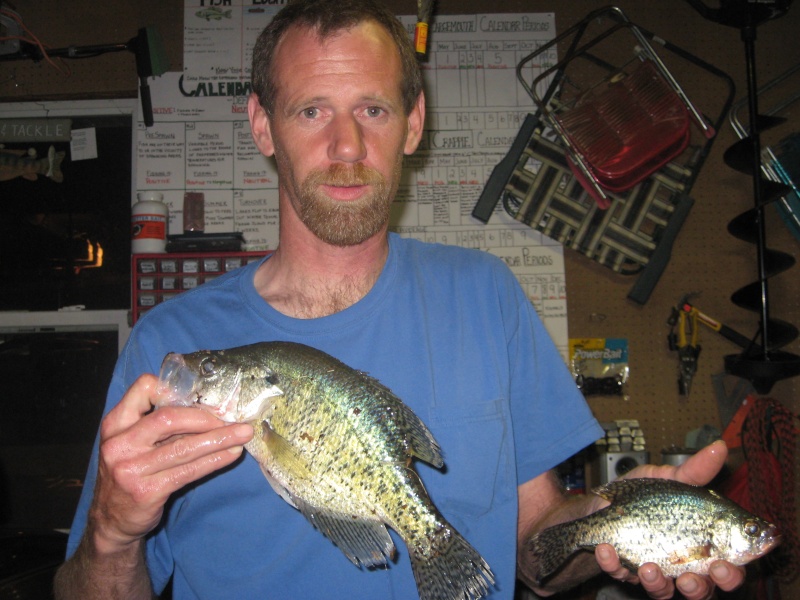 cobb lake is crystal clear...evening bite for the crappies Img_2318