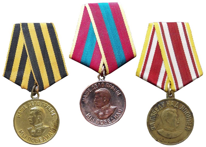 Les médailles soviétiques de la Victoire sur l'Allemagne et sur le Japon Mydail10