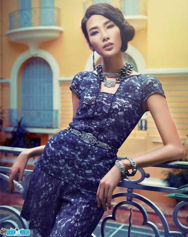 Miss Universe Vietnam 2018 - Winner is H'HEN NIE 121