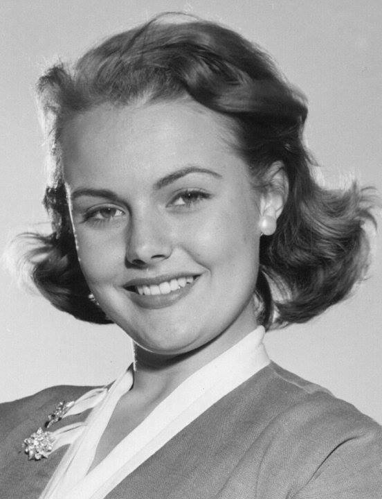 MISS USA 1953: Myrna Rae Hansen (Illinois) 20431211