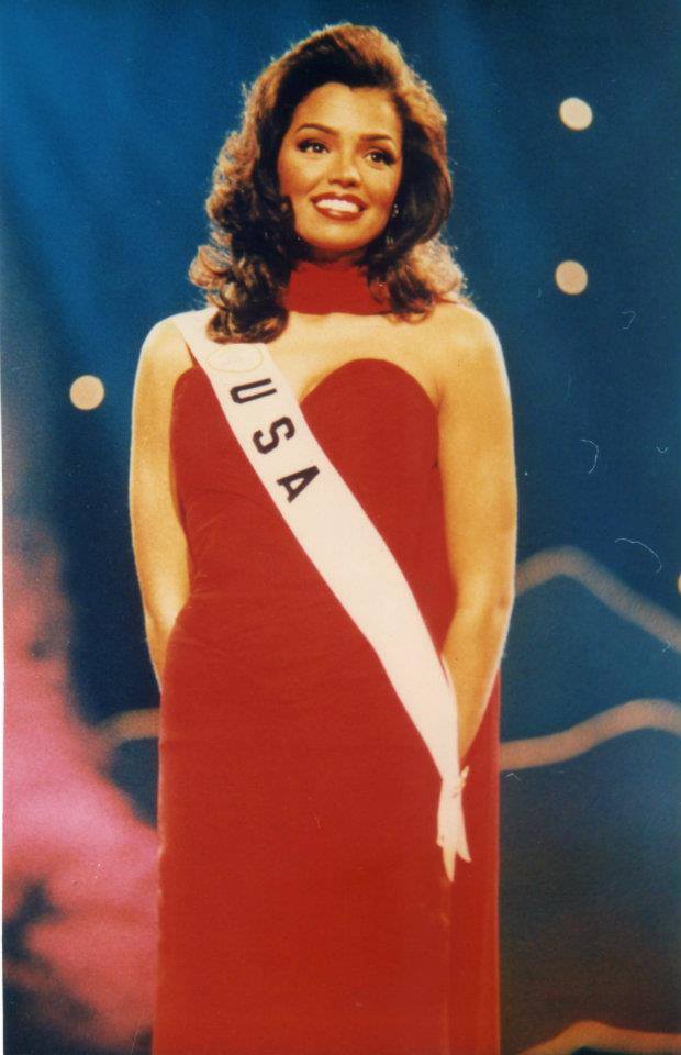 Chelsi Smith - MISS UNIVERSE 1995: Chelsi Smith (USA) - R.I.P. - Page 2 20526025