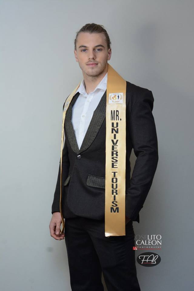 Mr. Universe Tourism 2017 is Richard Ricardo Carter of Thailand - Page 2 22366412