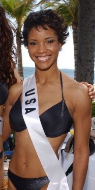 Miss USA 2002: Shauntay Hinton  from District of Columbia 79861a10