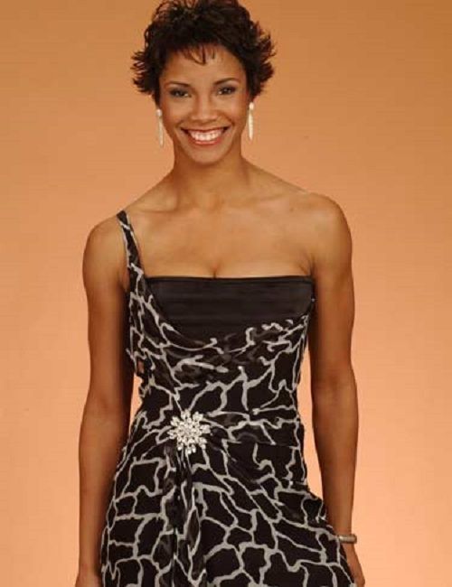 Miss USA 2002: Shauntay Hinton  from District of Columbia 8b528510