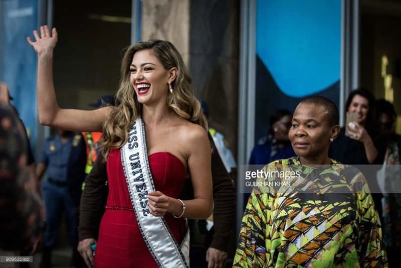 ♔ The Official Thread of MISS UNIVERSE® 2017 Demi-Leigh Nel-Peters of South Africa ♔ - Page 5 Fb_i1459