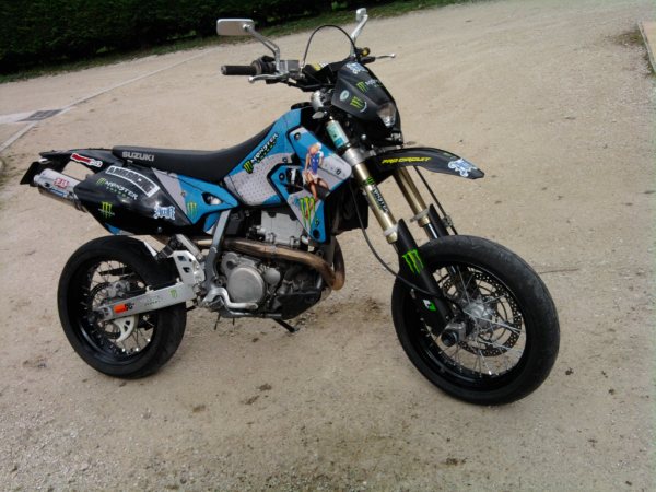 [SUZUKI] 400 DRZ SM Photo010