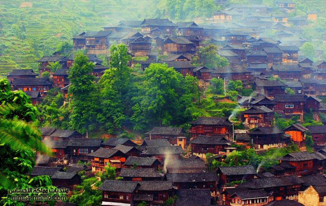 قرية صينية مثل لوحة زيتية 210