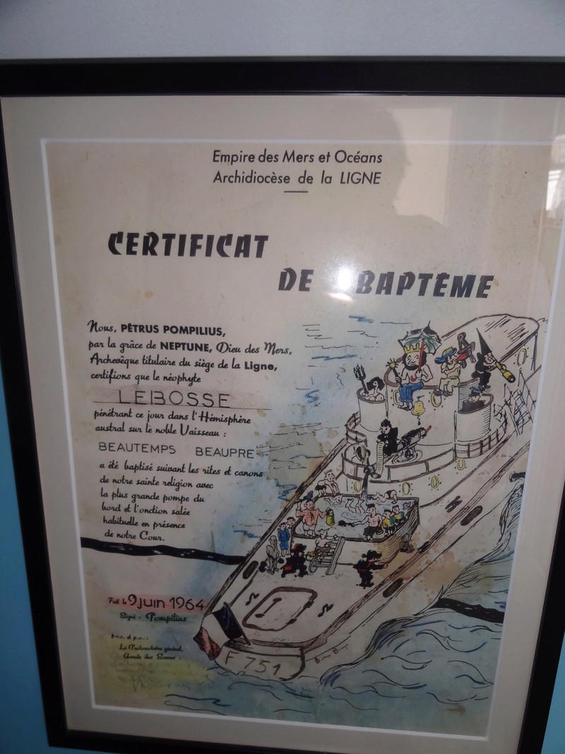 [ Les traditions dans la Marine ] Les diplômes de la Ligne - Page 5 00110