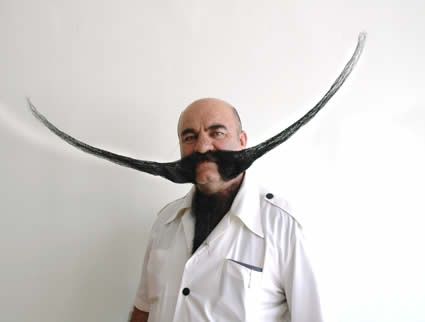 Drôle de moustaches!!!LOL!!! Image018