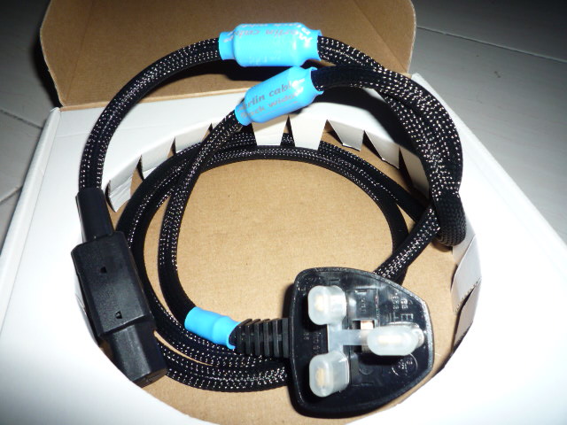 Merlin Black Widow power cord (New) SOLD P1010526
