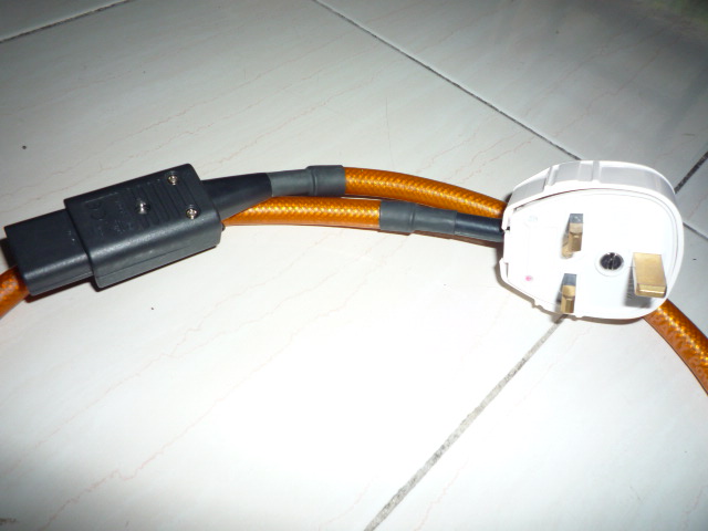 Chord Company Power Cord (Used) P1020425