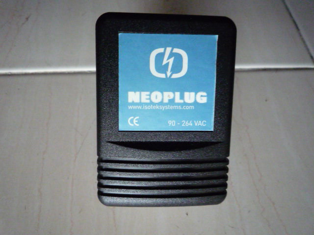 Isotek Neoplug (Used) SOLD P1020458