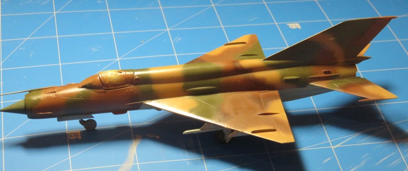 MiG-21Bis [Eduard 1/48] : Résurrection partie 3 Img_7818