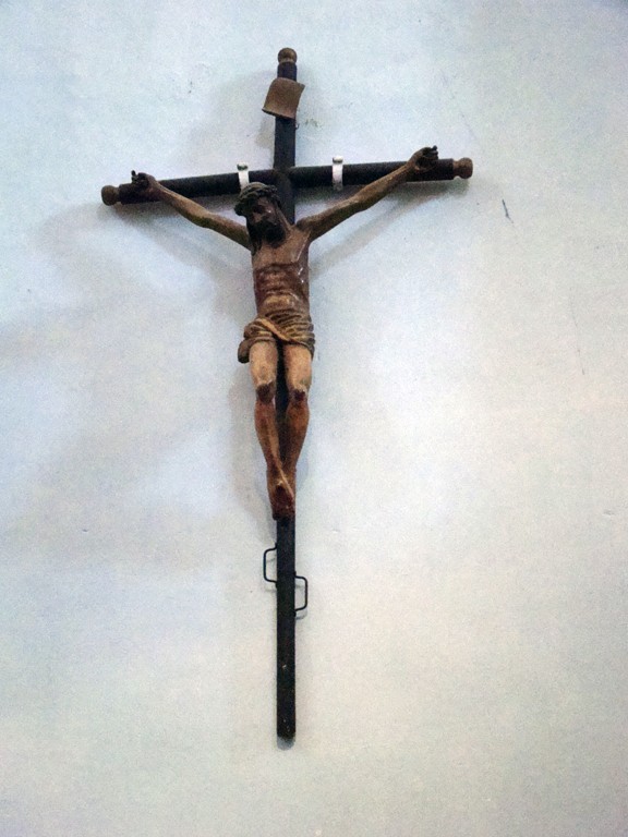 Crucifix Dsc00311