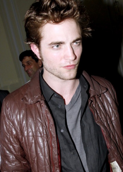 [*] Club de Fans de Robert Pattinson - Página 2 Image_10