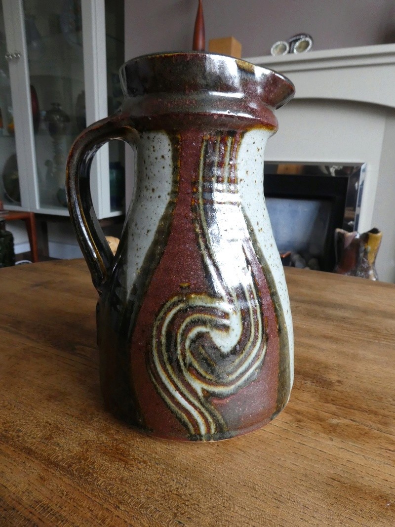 Tall Studio Jug unmarked - Frith? - Finch / Winchcombe?  P1020218