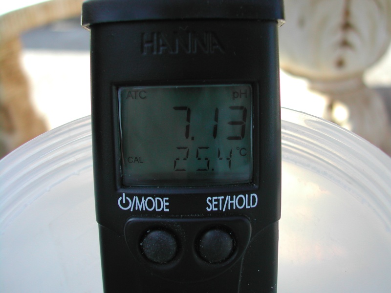 Appareil de mesure chlore "Mini photomètre" Hanna HI701 Mise à jour 2015 Dscn1617