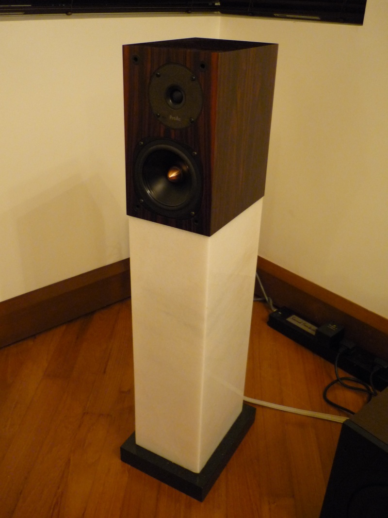 WTB: Speaker stands P1000610