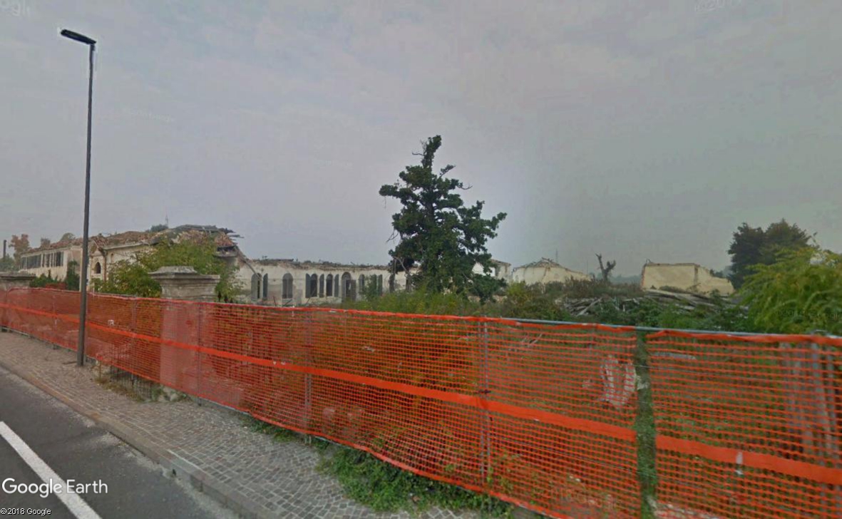 STREET VIEW : le jeu ! - Page 65 Dzofi110