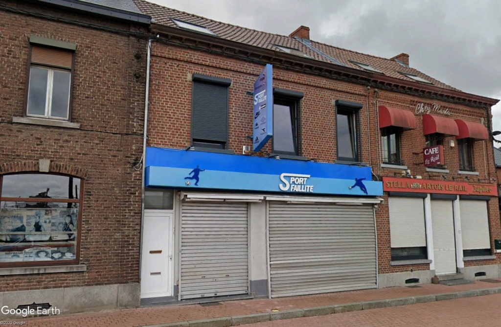 STREET VIEW : les façades de magasins (Monde) - Page 15 Failli11