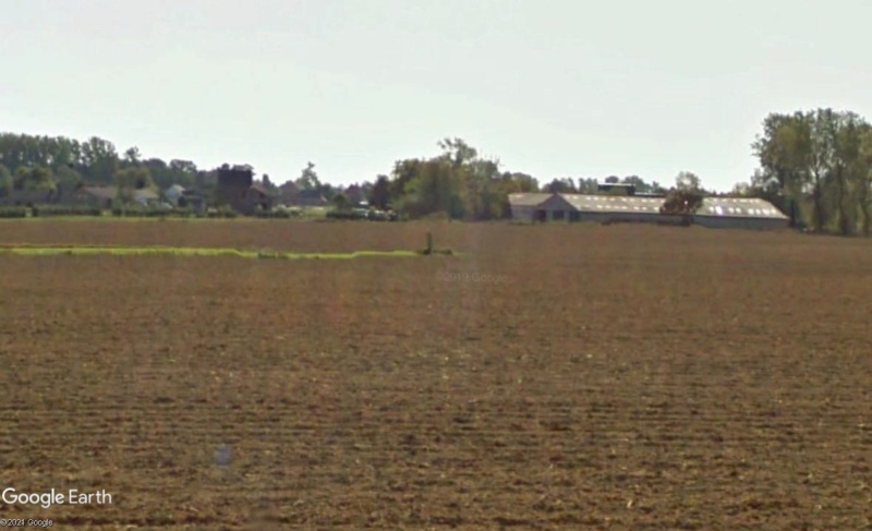 Street View: Les étrangetés du patrimoine wallon. - Page 6 Pilori10