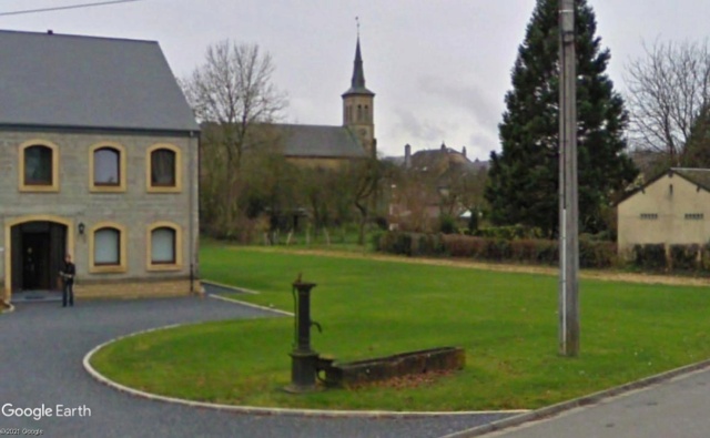 Street View: Les étrangetés du patrimoine wallon. - Page 6 Pompe111
