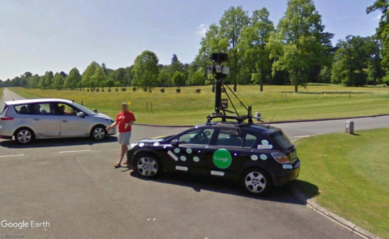 STREET VIEW : la Google car dans tous ses états ! - Page 10 Street10