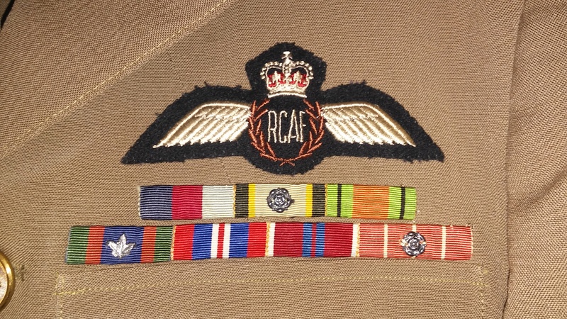 1960's RCAF Squadron Leader's Tan Dress Uniform 20180177