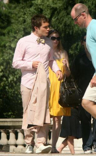 05.08.07 - On Location for Gossip Girl Photoshoot Normal19
