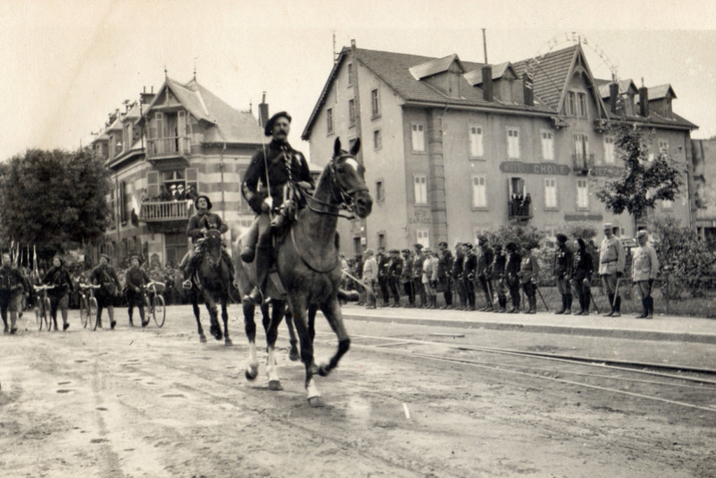 Hommage au capitaine Ferdinant Belmont du 11° B.C.A. 08510