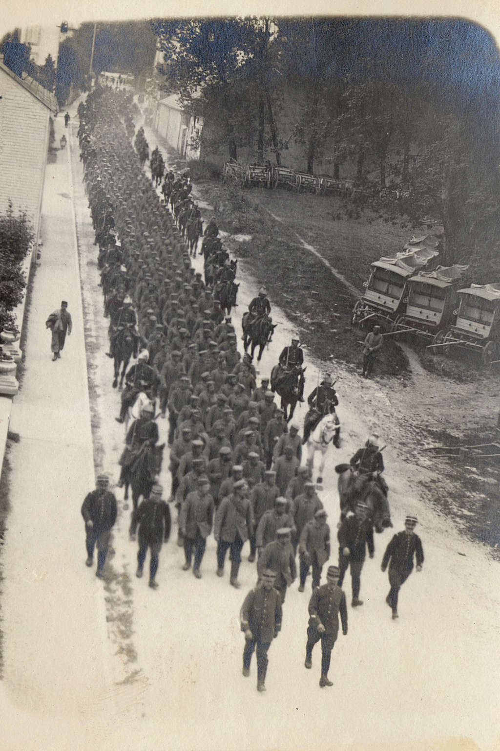 Hommage au capitaine Ferdinant Belmont du 11° B.C.A. 09310